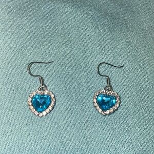 Blue shiny heart earrings